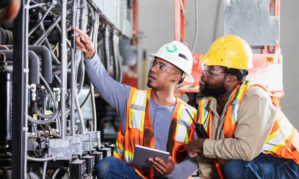 Best Industrial Electrical Services  in Harrisburg, SD